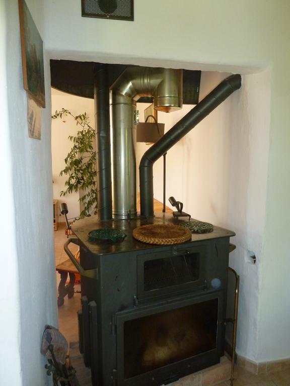 Le Val Leron Bed and Breakfast Valaurie Buitenkant foto
