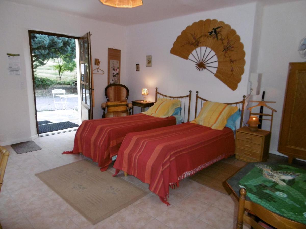 Le Val Leron Bed and Breakfast Valaurie Buitenkant foto