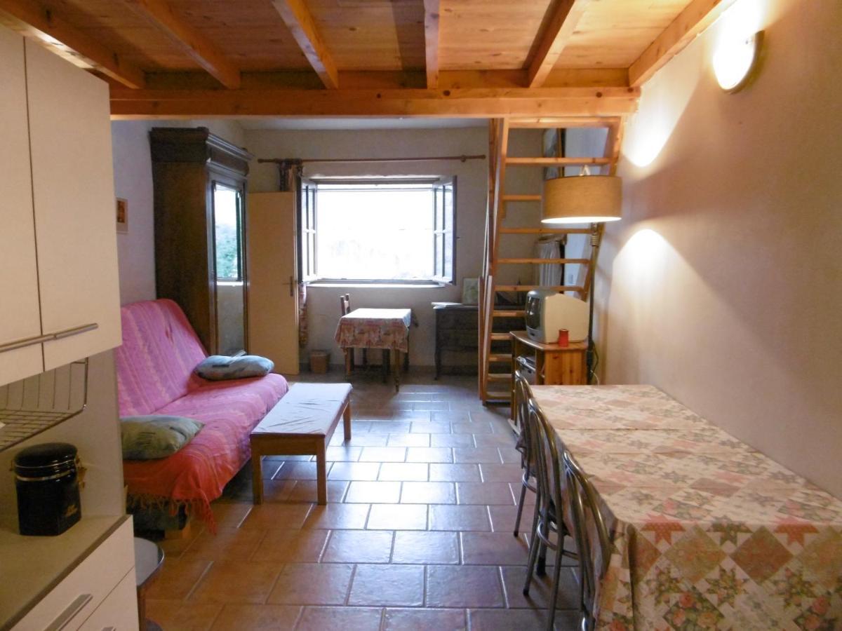 Le Val Leron Bed and Breakfast Valaurie Buitenkant foto